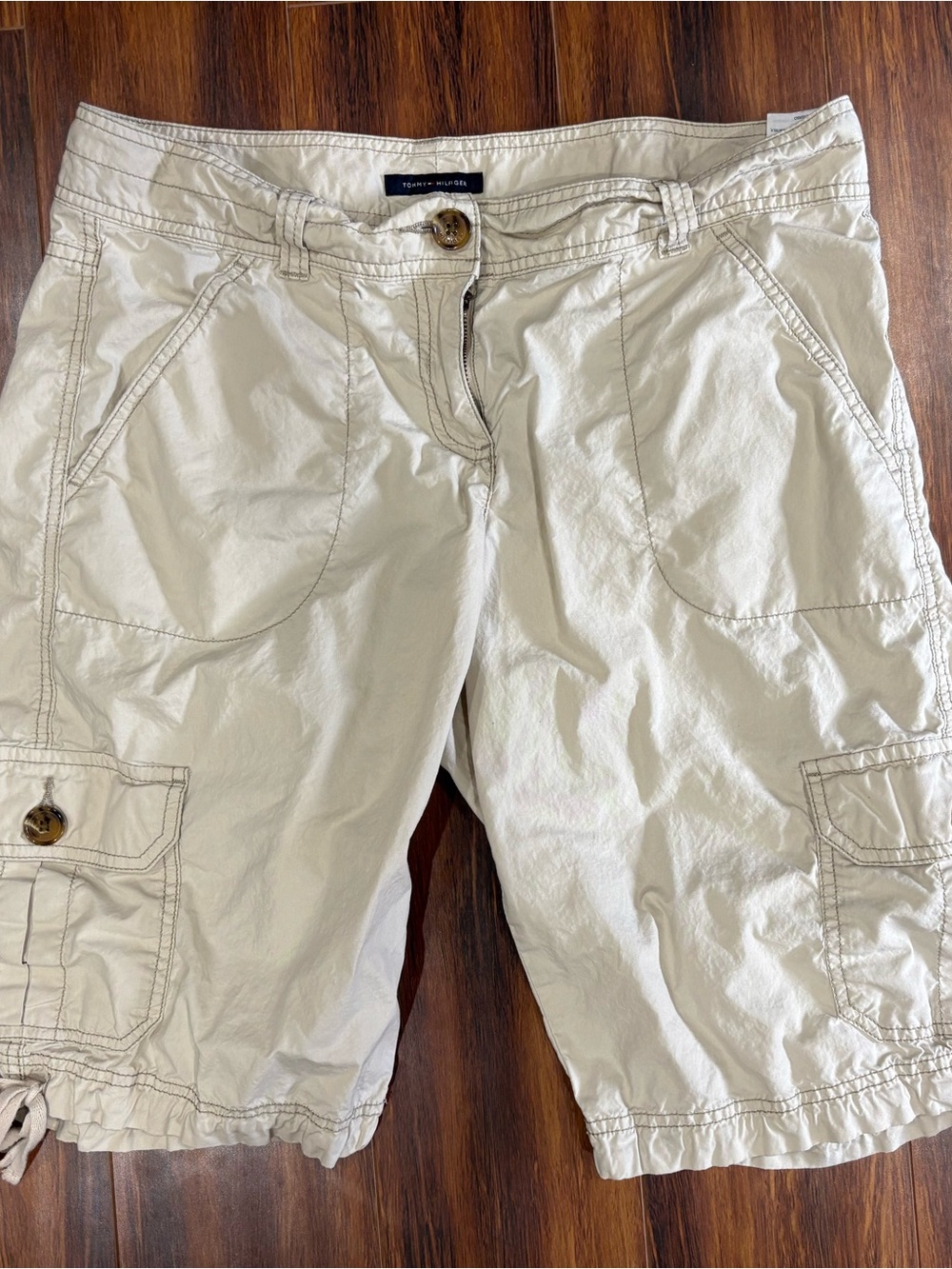 Tommy Hilfiger Light Cream Cargo Shorts